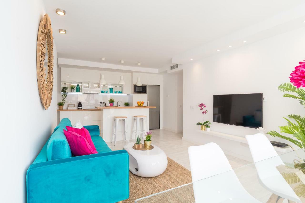 Stunning Spacious City Apartment With Free Parking Málaga Exterior foto