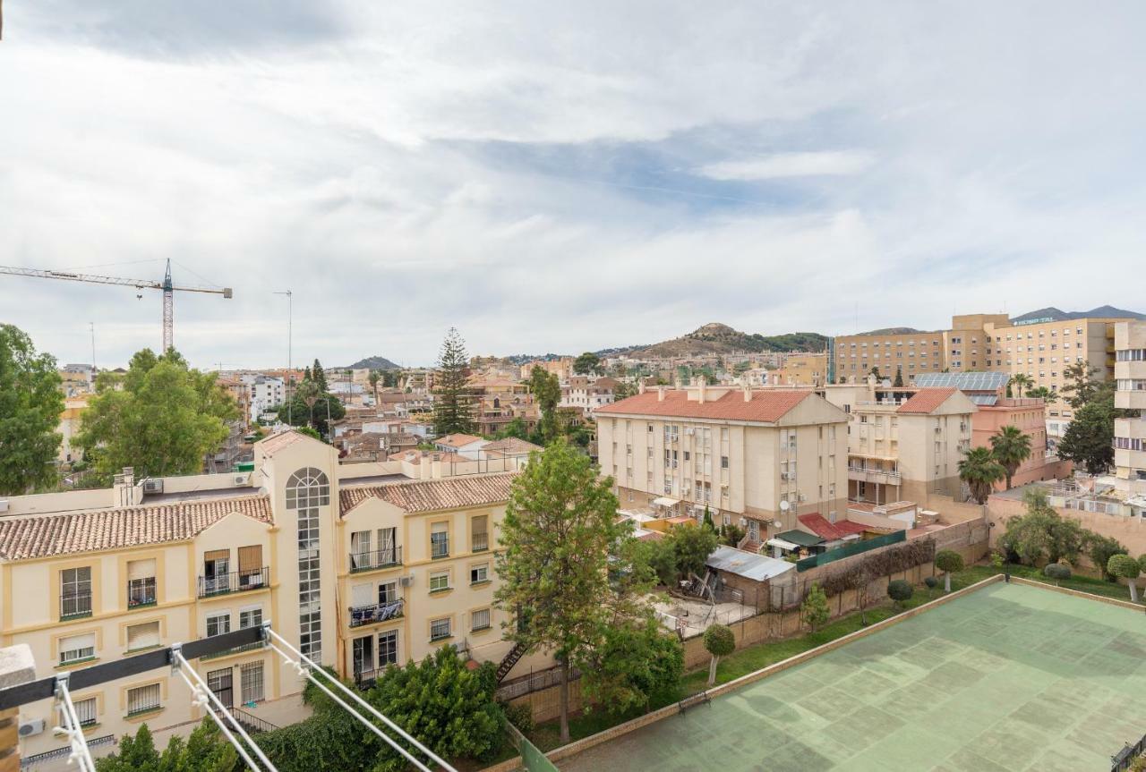 Stunning Spacious City Apartment With Free Parking Málaga Exterior foto